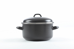 Smaltovaný hrnec BELIS  LUX, průměr 18 cm, objem 2.2 litru, síla plechu 2 mm 